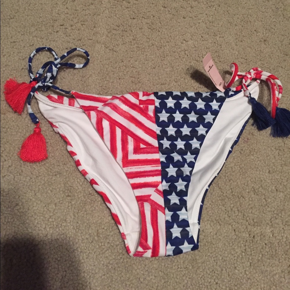 NWT Victoria’s Secret American flag swim bottoms